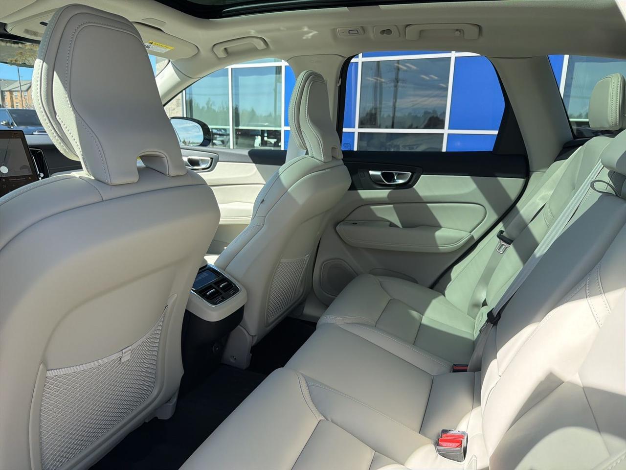 2026 Volvo XC60 B5 Ultra Bend OR