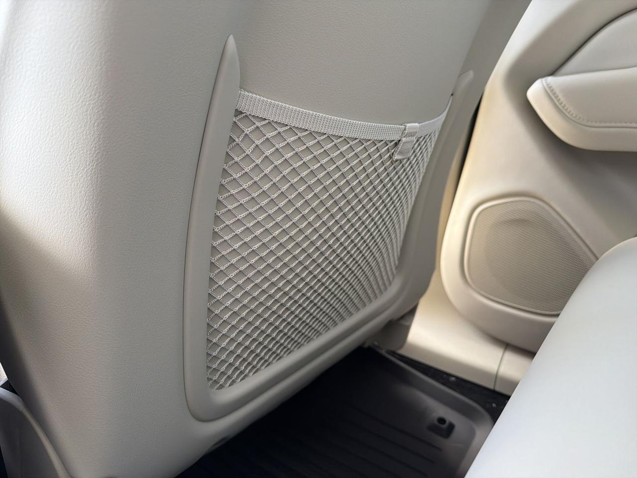 2026 Volvo XC60 B5 Ultra Bend OR