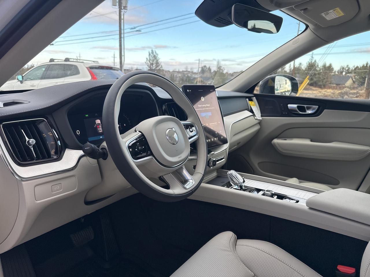 2026 Volvo XC60 B5 Ultra Bend OR