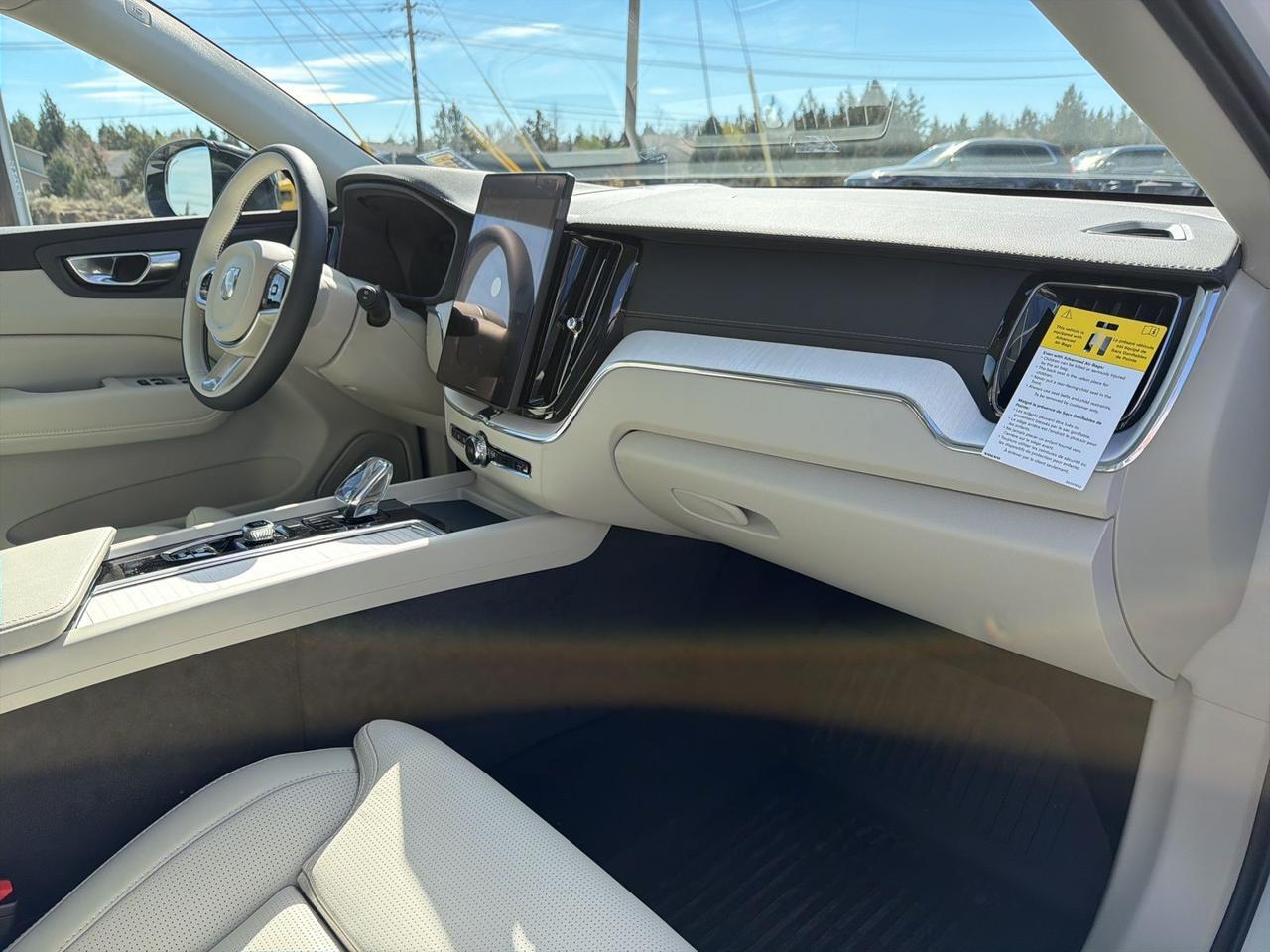 2026 Volvo XC60 B5 Ultra Bend OR