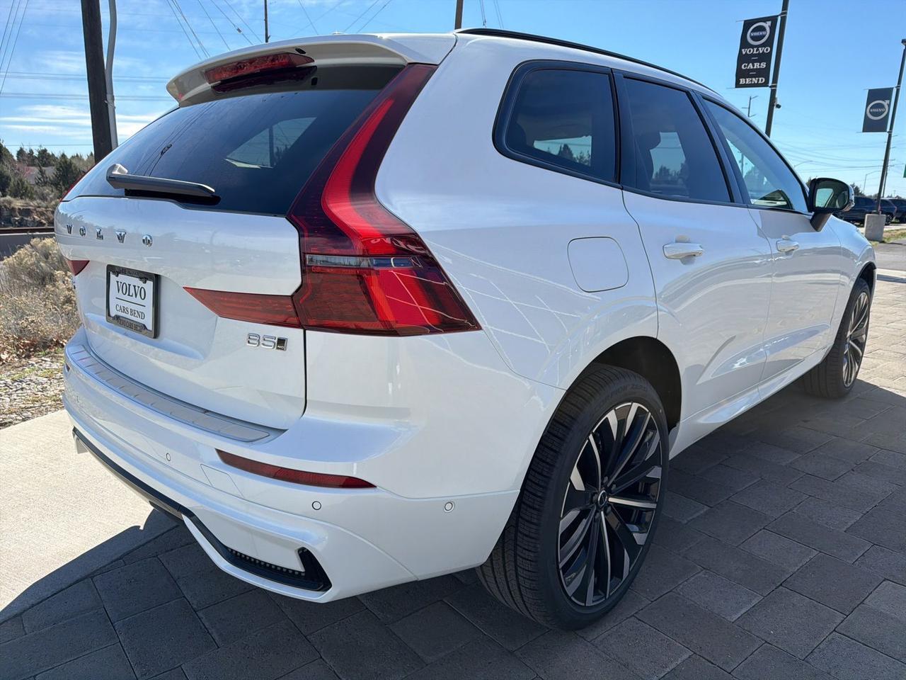 2026 Volvo XC60 B5 Ultra Bend OR