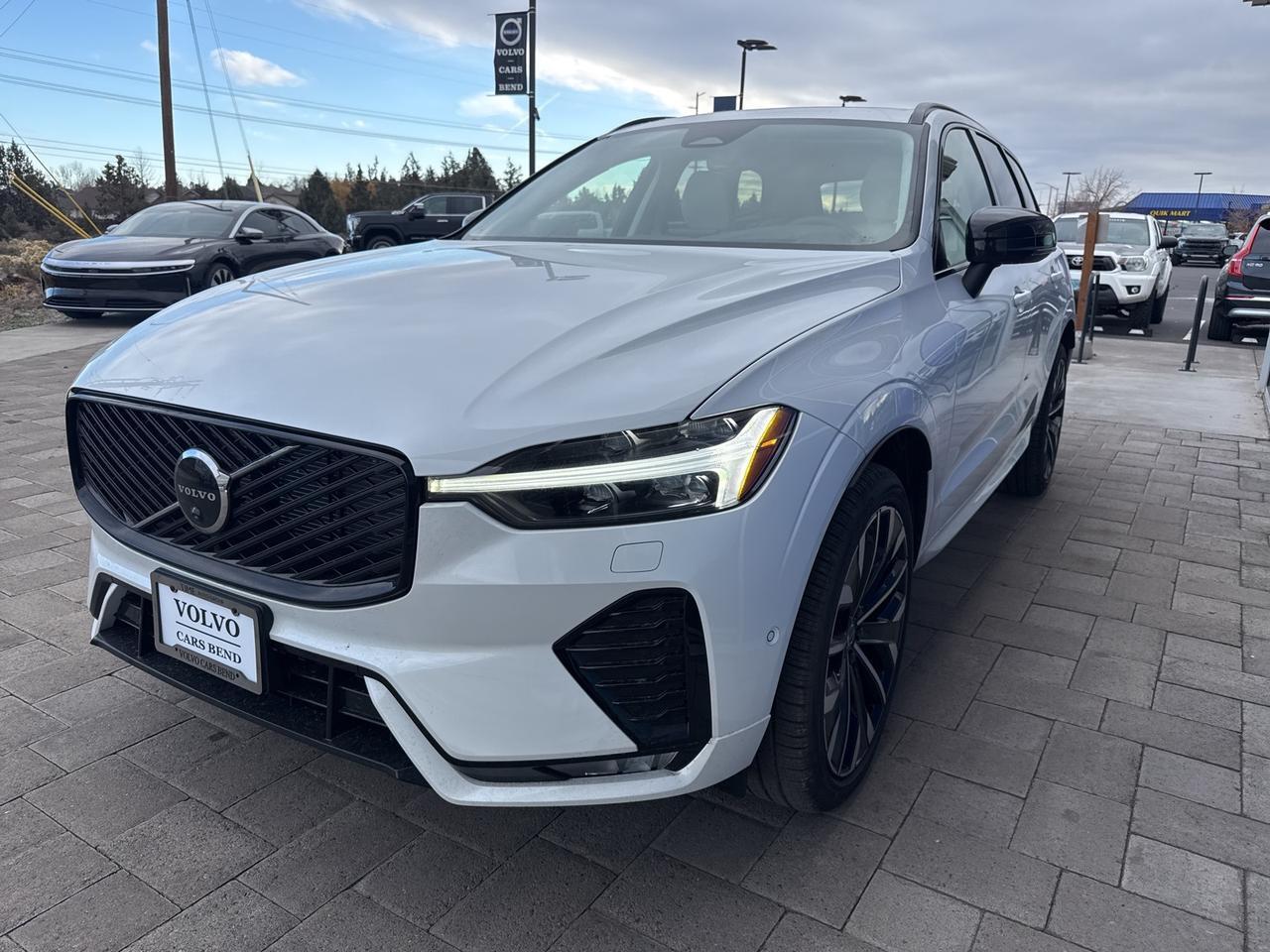 2026 Volvo XC60 B5 Ultra Bend OR