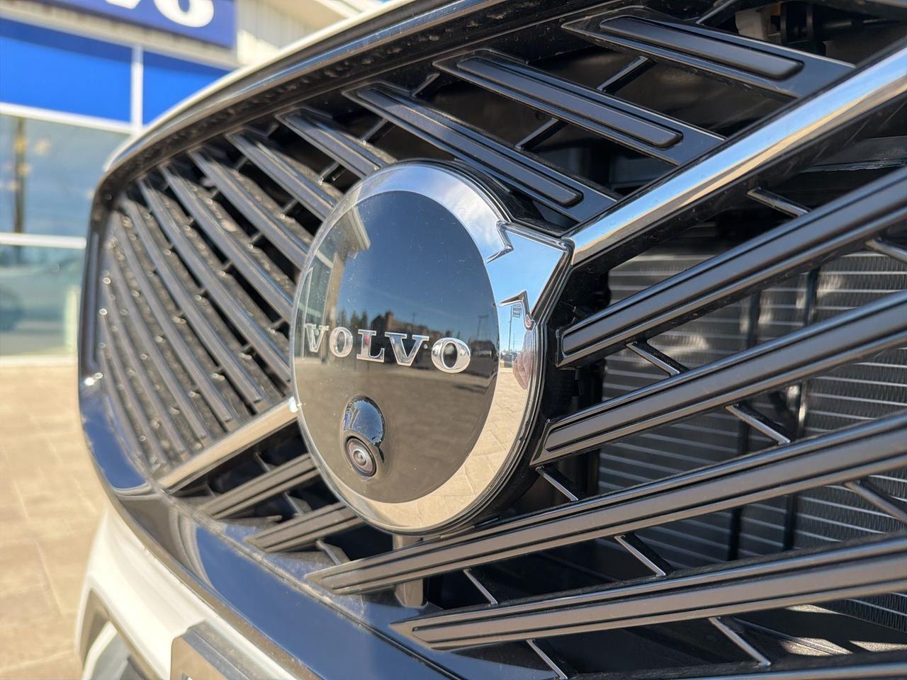 2026 Volvo XC60 B5 Ultra Bend OR