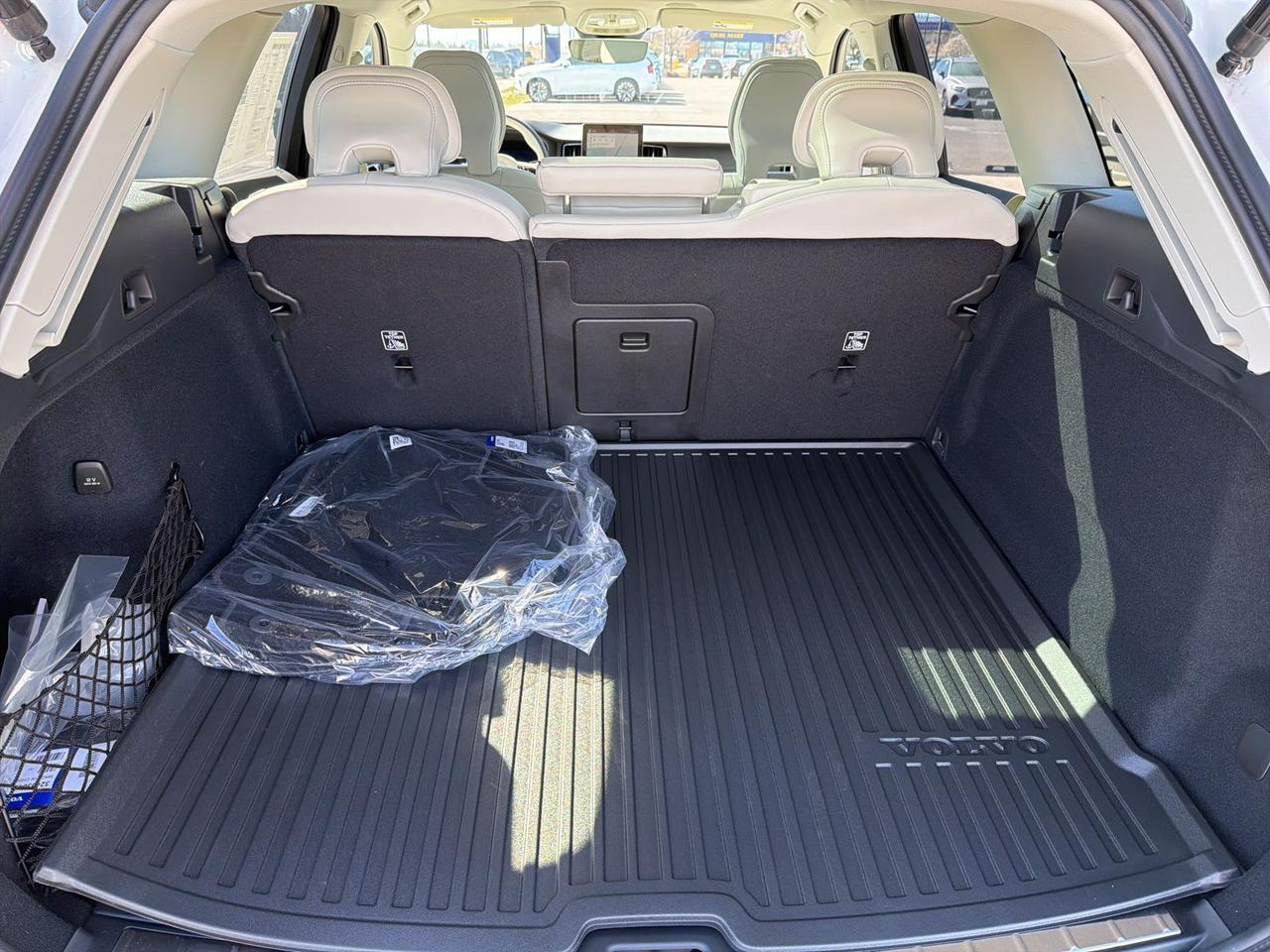 2026 Volvo XC60 B5 Ultra Bend OR