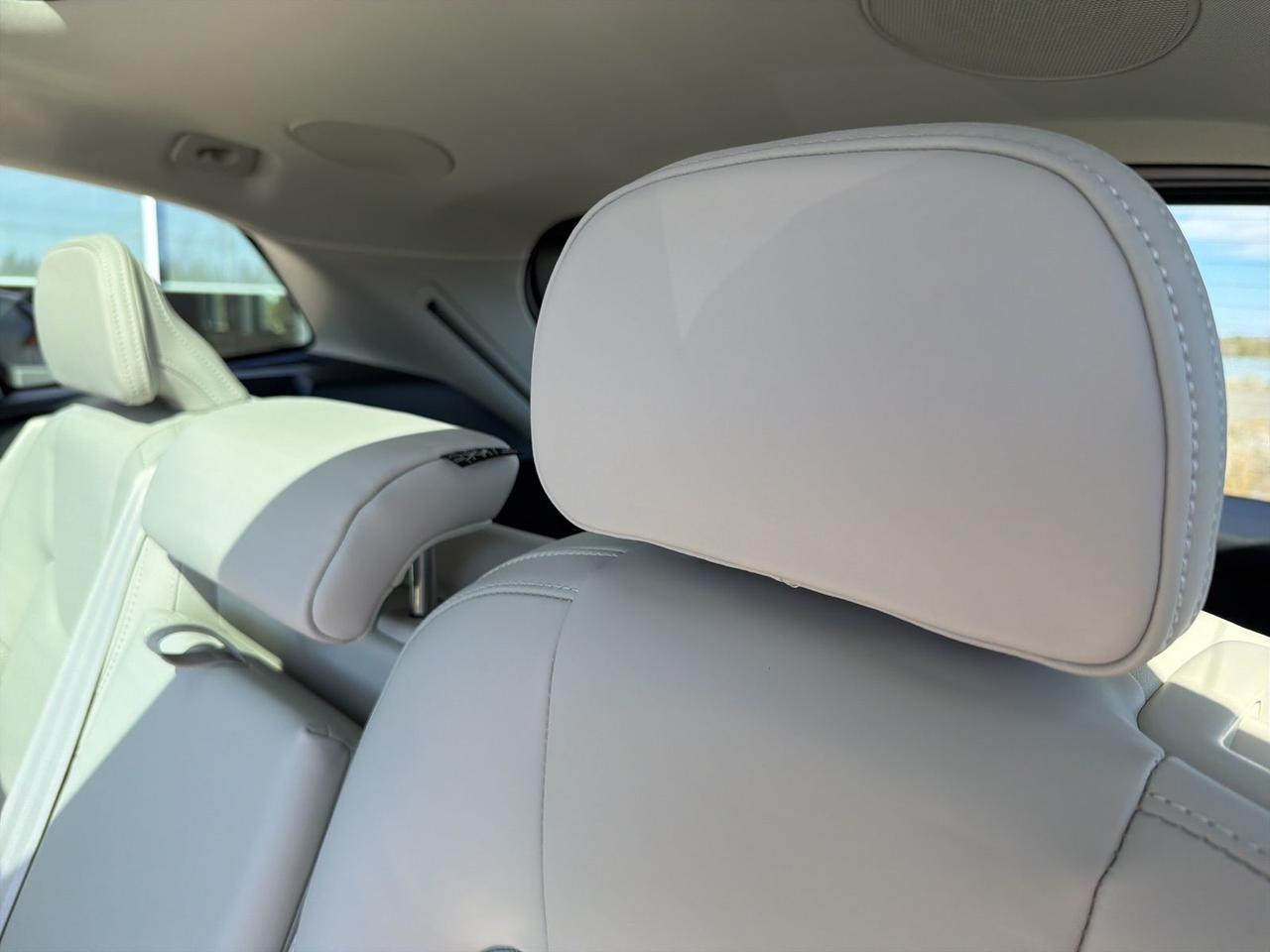 2026 Volvo XC60 B5 Ultra Bend OR