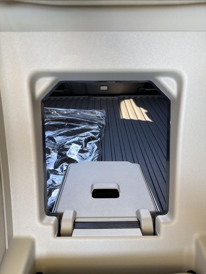 2026 Volvo XC60 B5 Ultra Bend OR