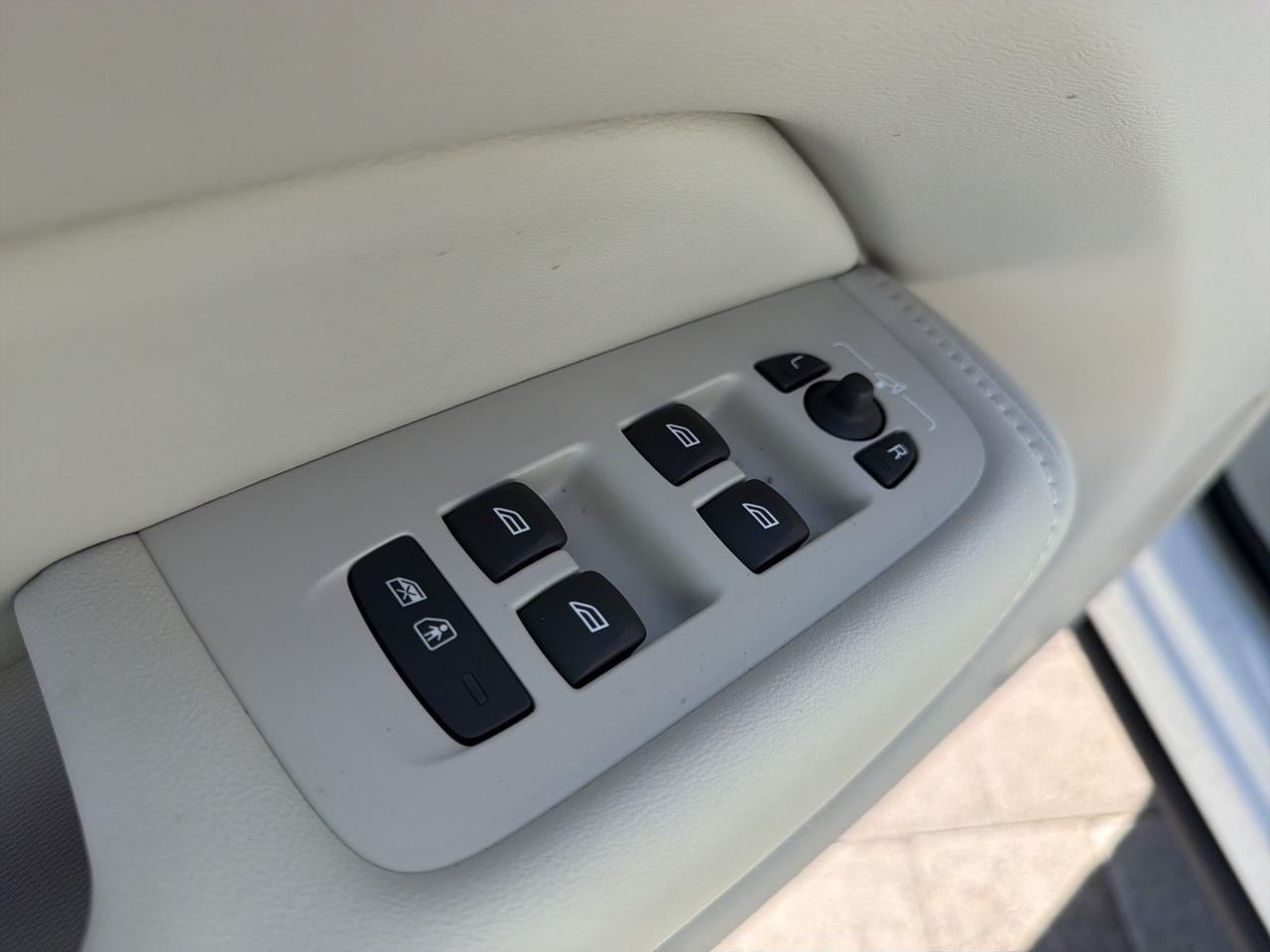 2026 Volvo XC60 B5 Ultra Bend OR