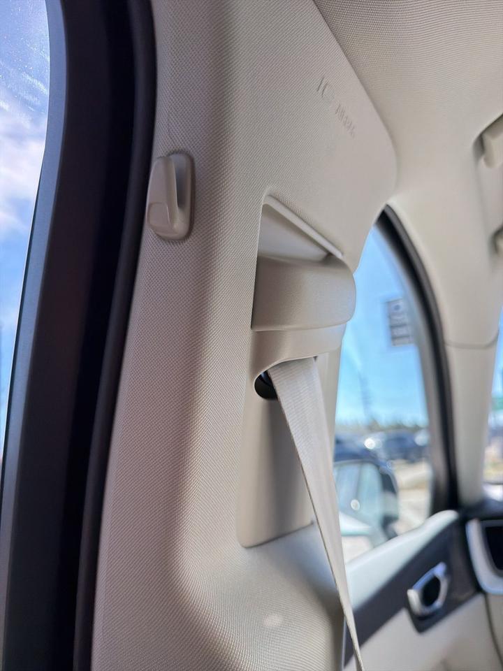 2026 Volvo XC60 B5 Ultra Bend OR