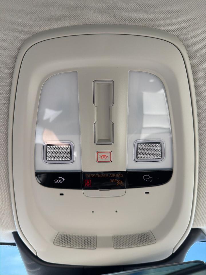 2026 Volvo XC60 B5 Ultra Bend OR