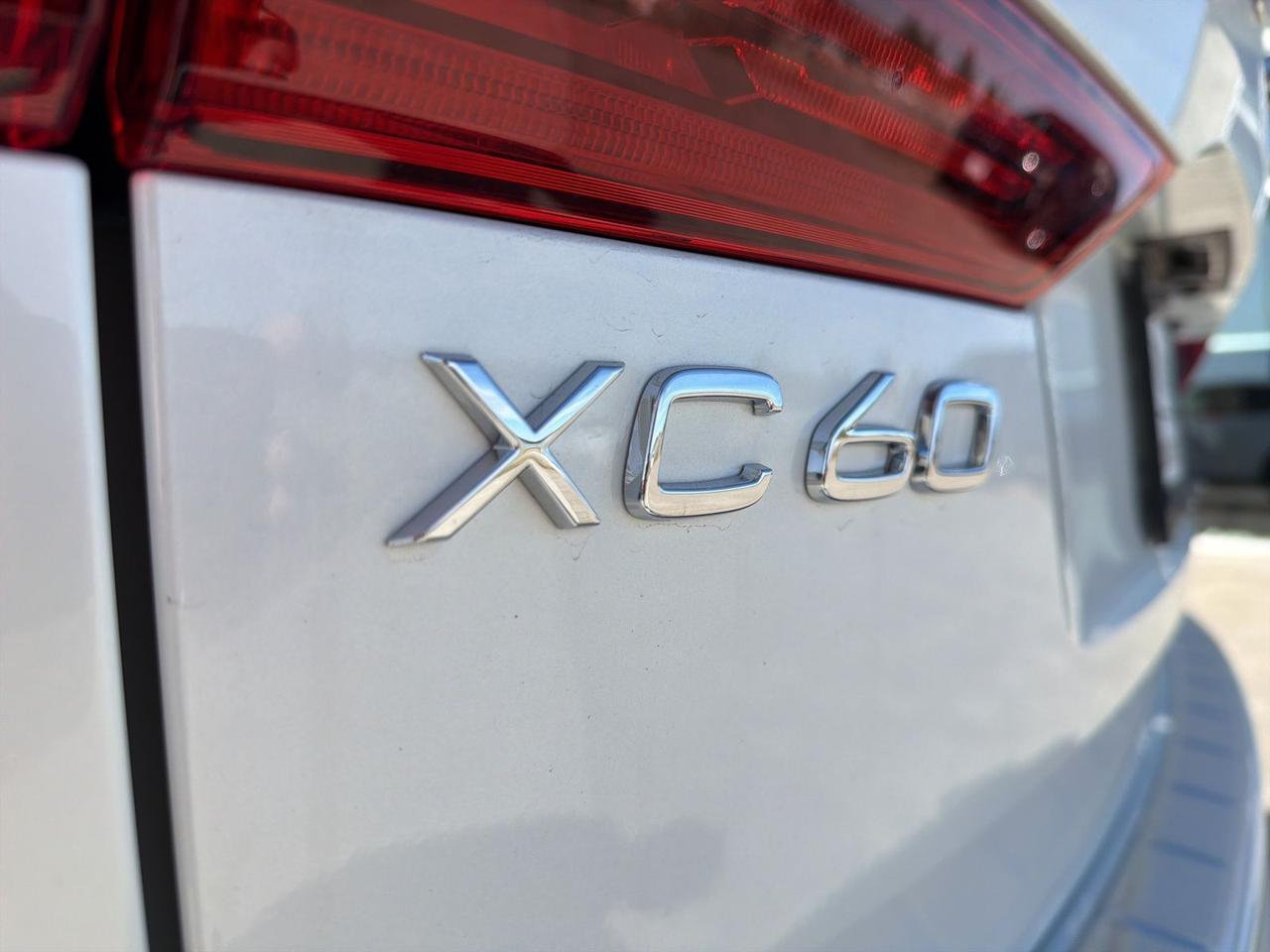 2026 Volvo XC60 B5 Ultra Bend OR