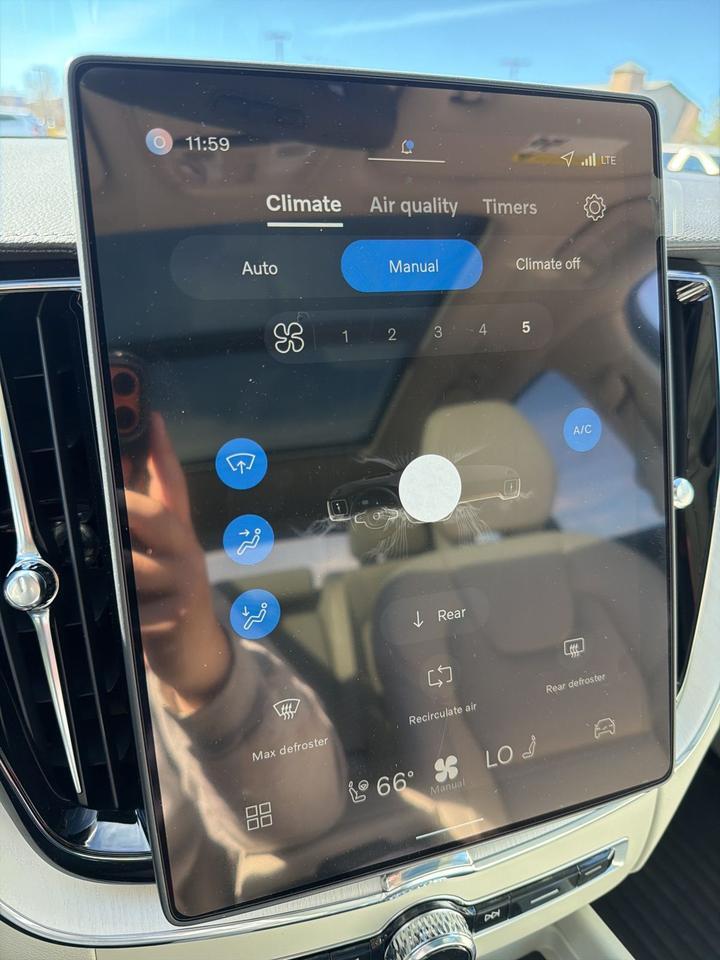 2026 Volvo XC60 B5 Ultra Bend OR