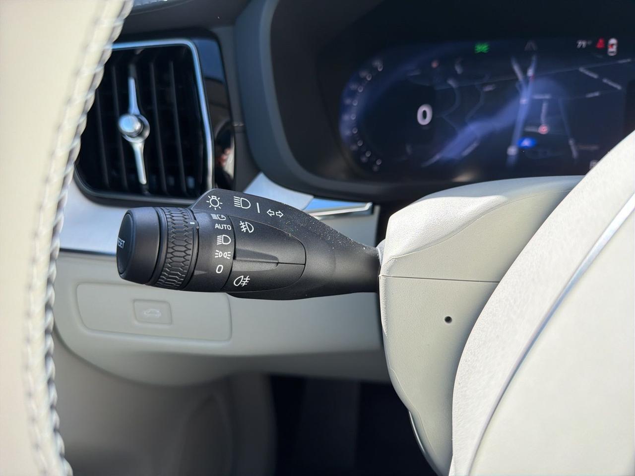 2026 Volvo XC60 B5 Ultra Bend OR