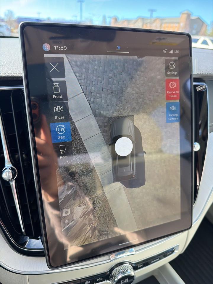 2026 Volvo XC60 B5 Ultra Bend OR