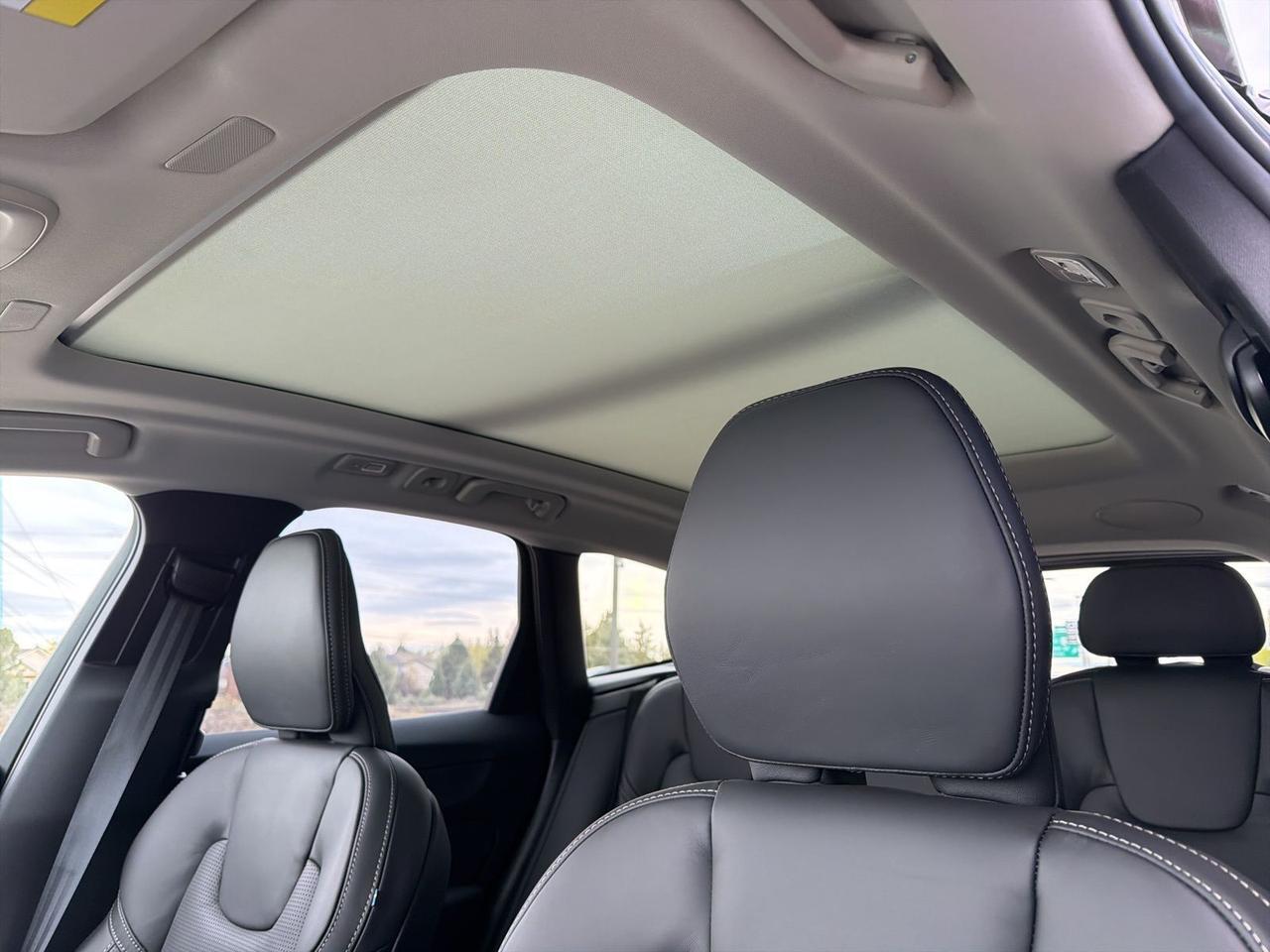 2026 Volvo XC60 B5 Ultra Bend OR