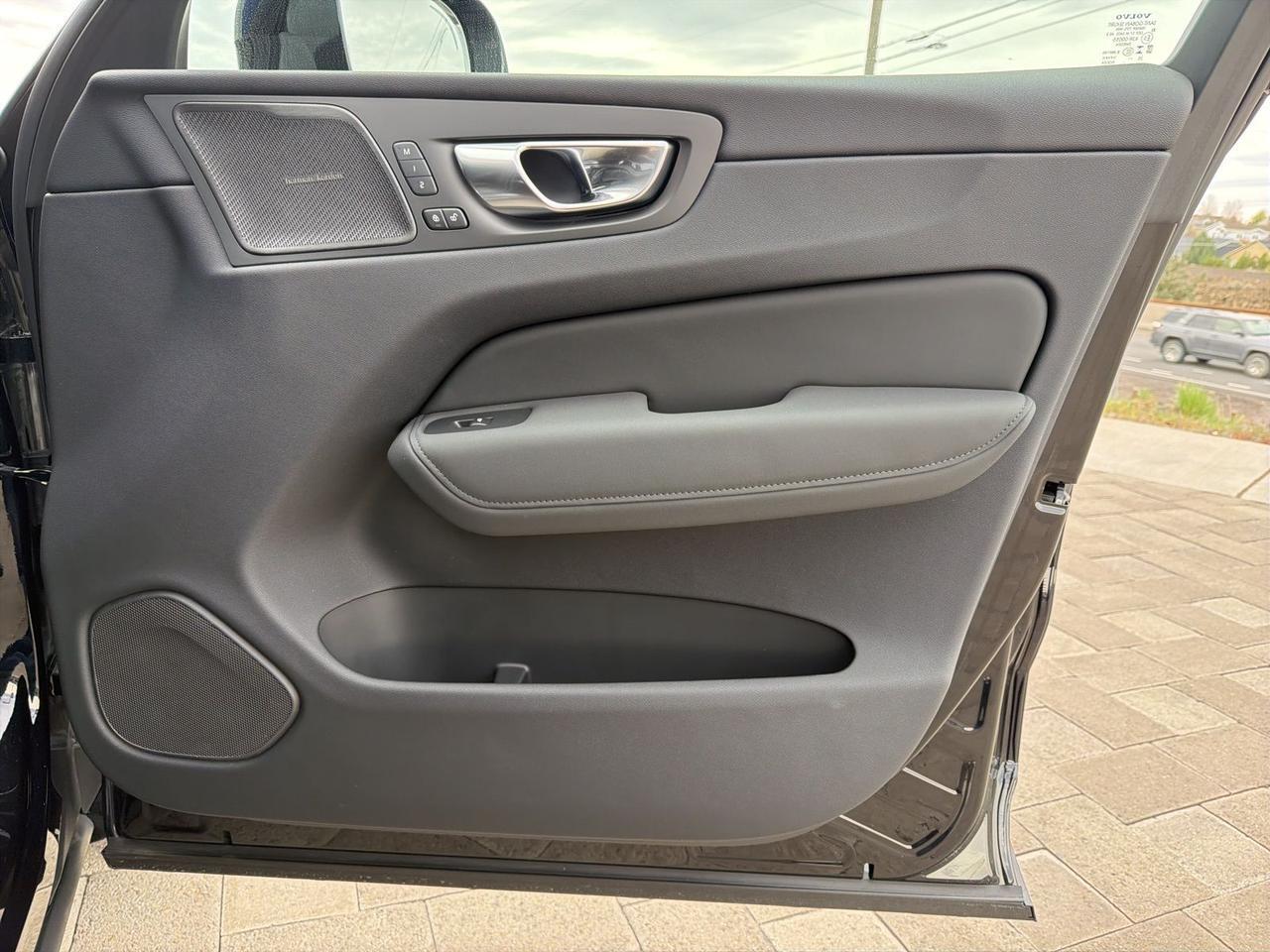 2026 Volvo XC60 B5 Ultra Bend OR
