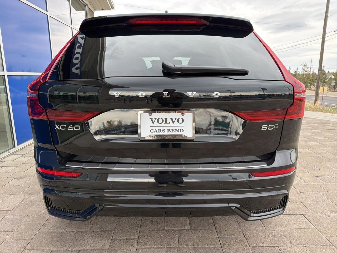 2026 Volvo XC60 B5 Ultra Bend OR