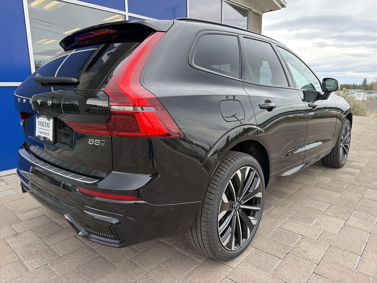 2026 Volvo XC60 B5 Ultra Bend OR