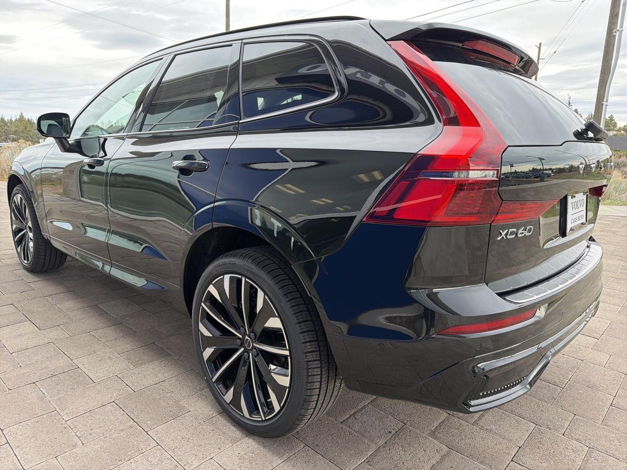 2026 Volvo XC60 B5 Ultra Bend OR