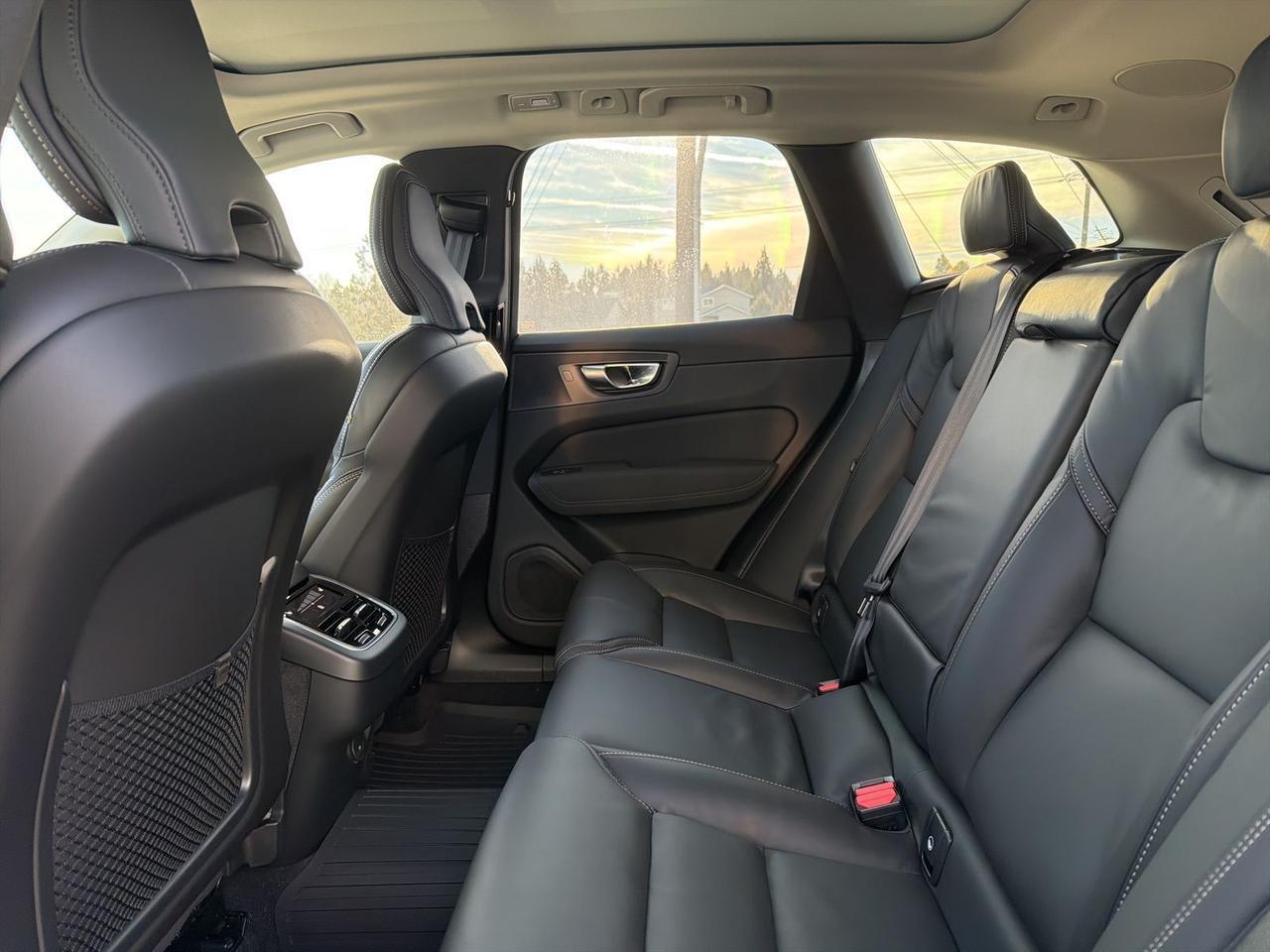 2026 Volvo XC60 B5 Ultra Bend OR