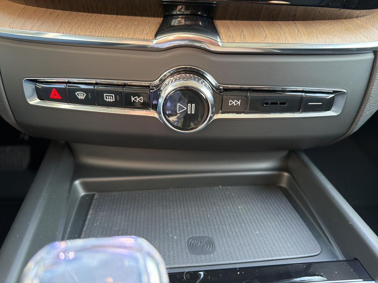 2026 Volvo XC60 B5 Ultra Bend OR