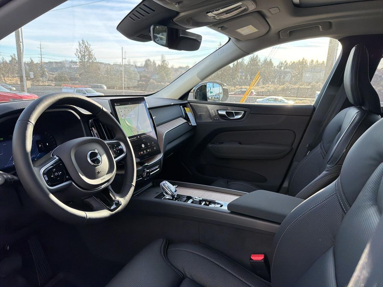 2026 Volvo XC60 B5 Ultra Bend OR