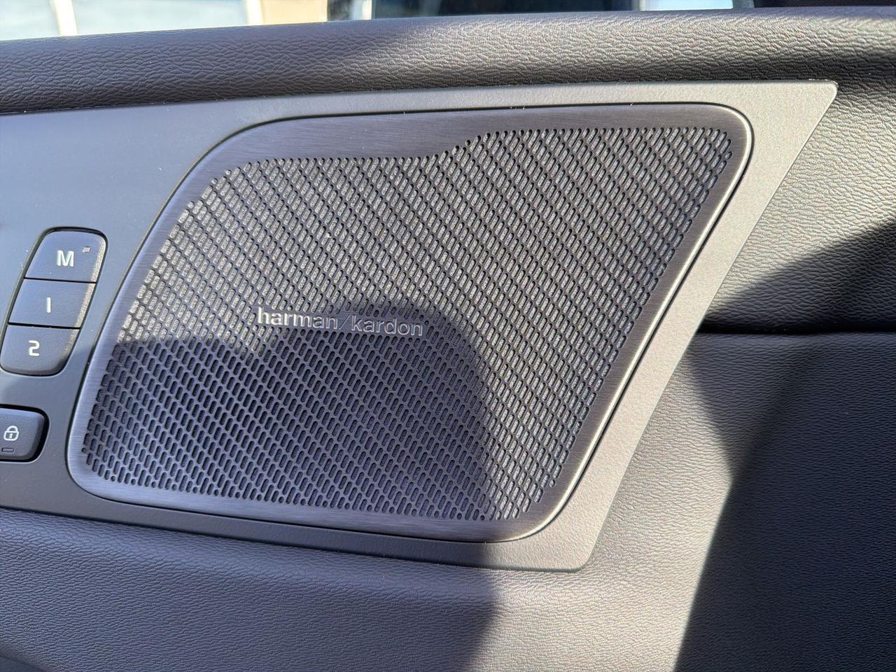 2026 Volvo XC60 B5 Ultra Bend OR