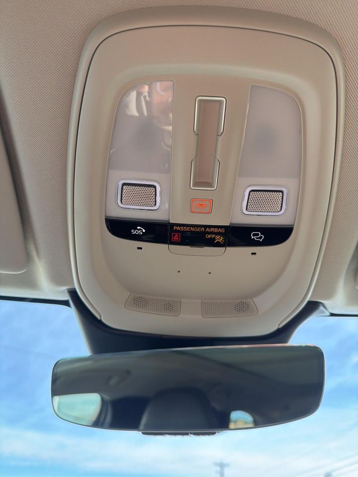 2026 Volvo XC60 B5 Ultra Bend OR