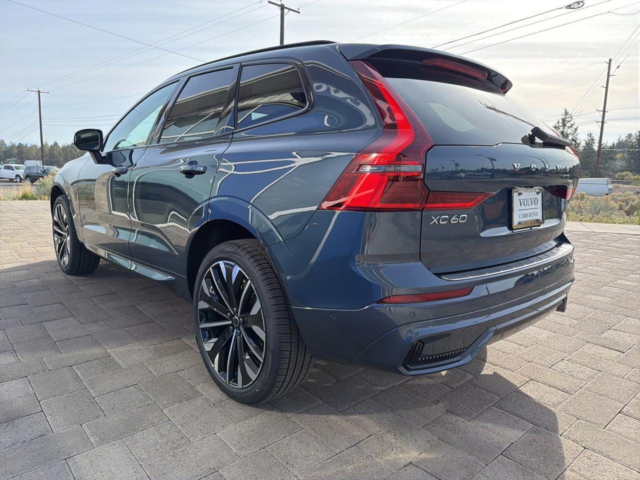 2026 Volvo XC60 B5 Ultra Bend OR