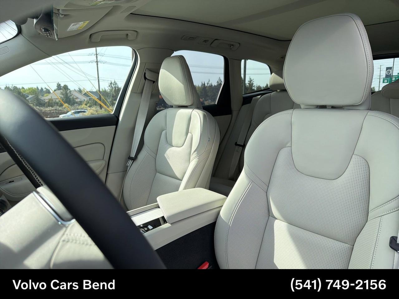 2026 Volvo XC60 B5 Ultra Bend OR