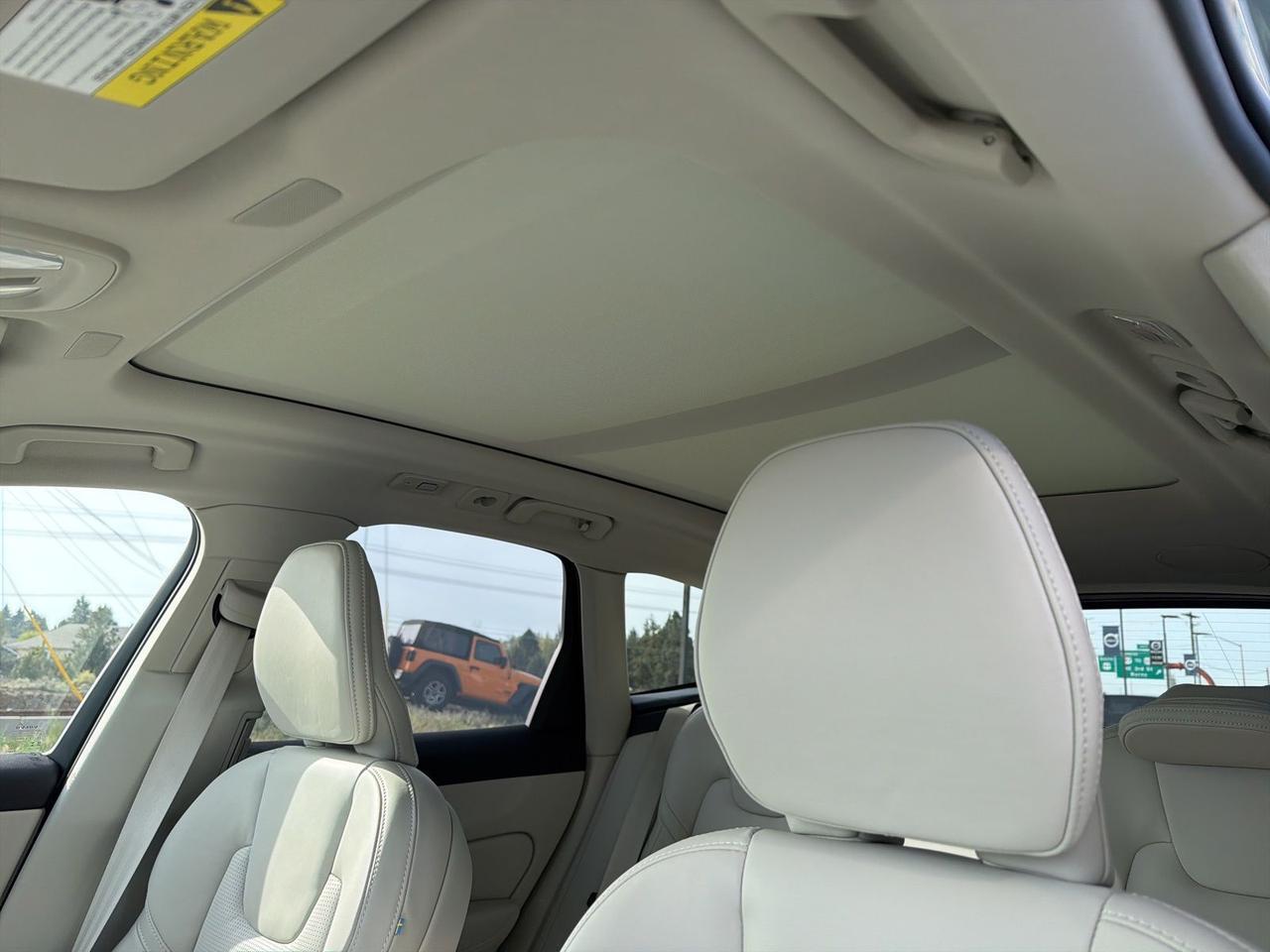 2026 Volvo XC60 B5 Ultra Bend OR