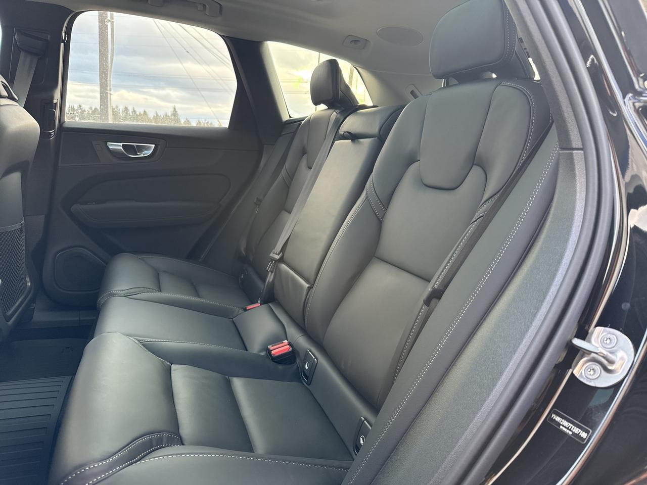 2026 Volvo XC60 B5 Ultra Bend OR