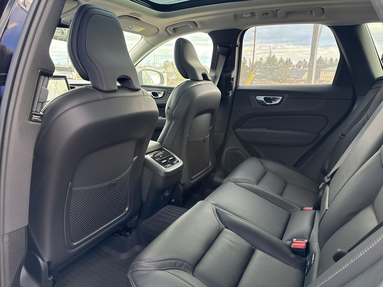 2026 Volvo XC60 B5 Ultra Bend OR