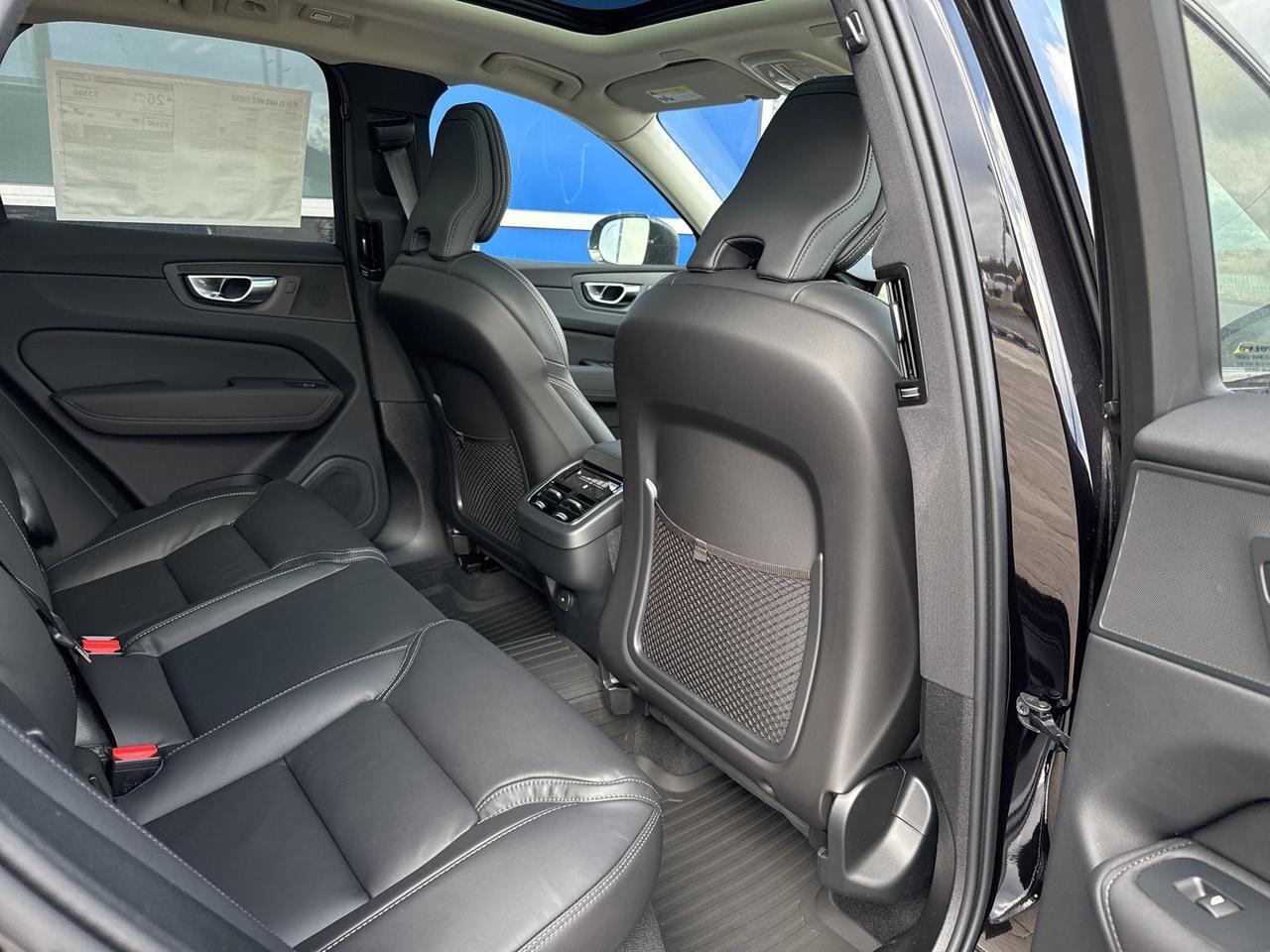 2026 Volvo XC60 B5 Ultra Bend OR