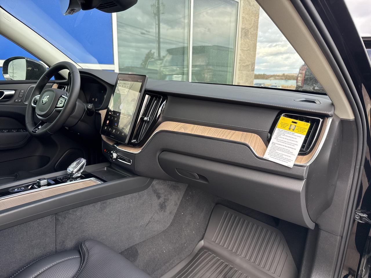 2026 Volvo XC60 B5 Ultra Bend OR