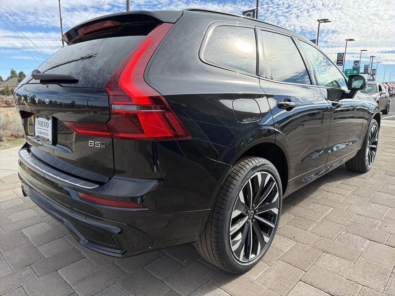 2026 Volvo XC60 B5 Ultra Bend OR