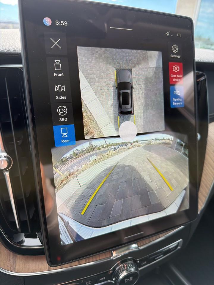 2026 Volvo XC60 B5 Ultra Bend OR