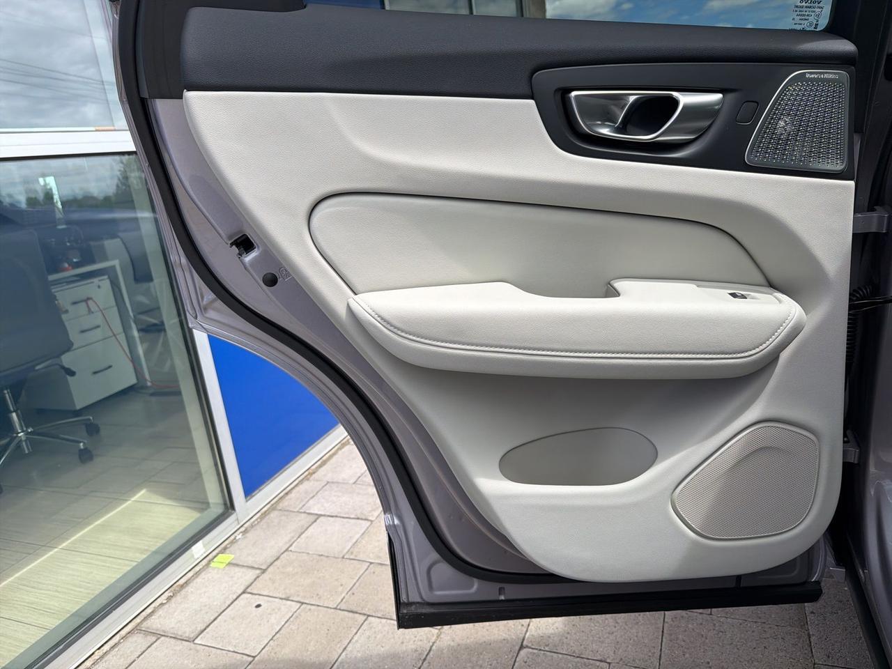 2026 Volvo XC60 B5 Ultra Bend OR