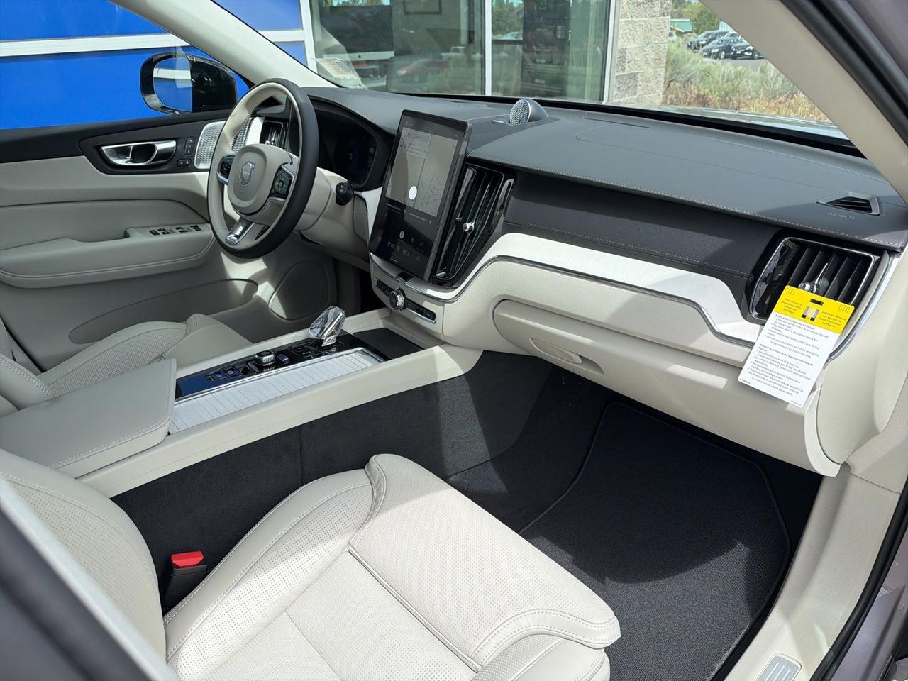 2026 Volvo XC60 B5 Ultra Bend OR