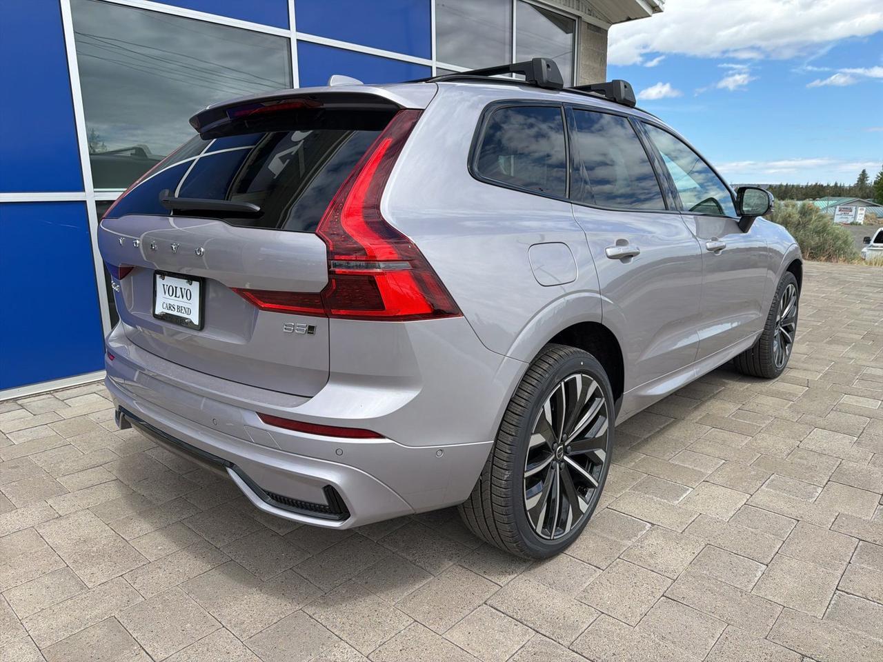 2026 Volvo XC60 B5 Ultra Bend OR