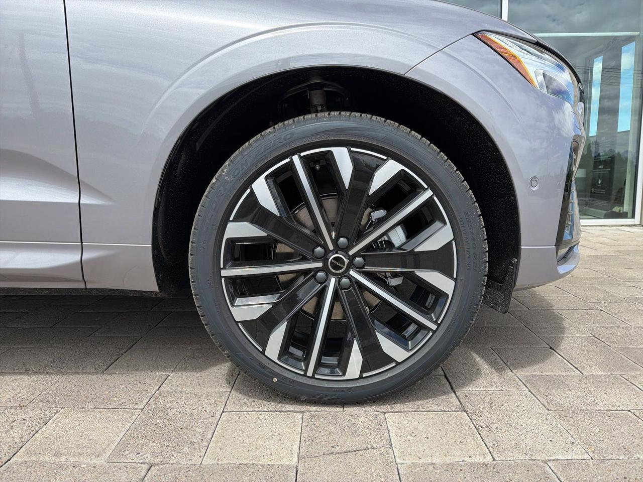 2026 Volvo XC60 B5 Ultra Bend OR