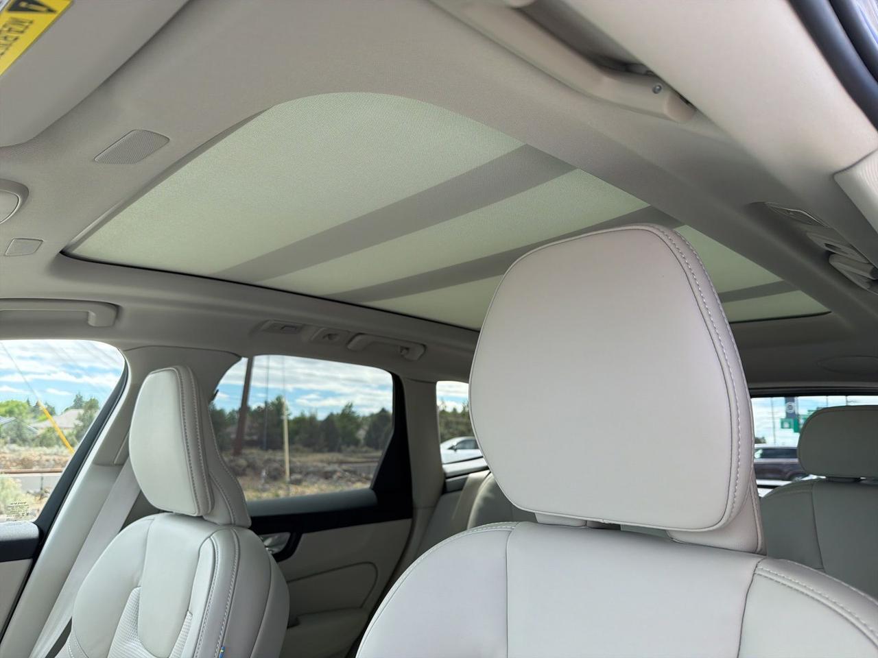 2026 Volvo XC60 B5 Ultra Bend OR