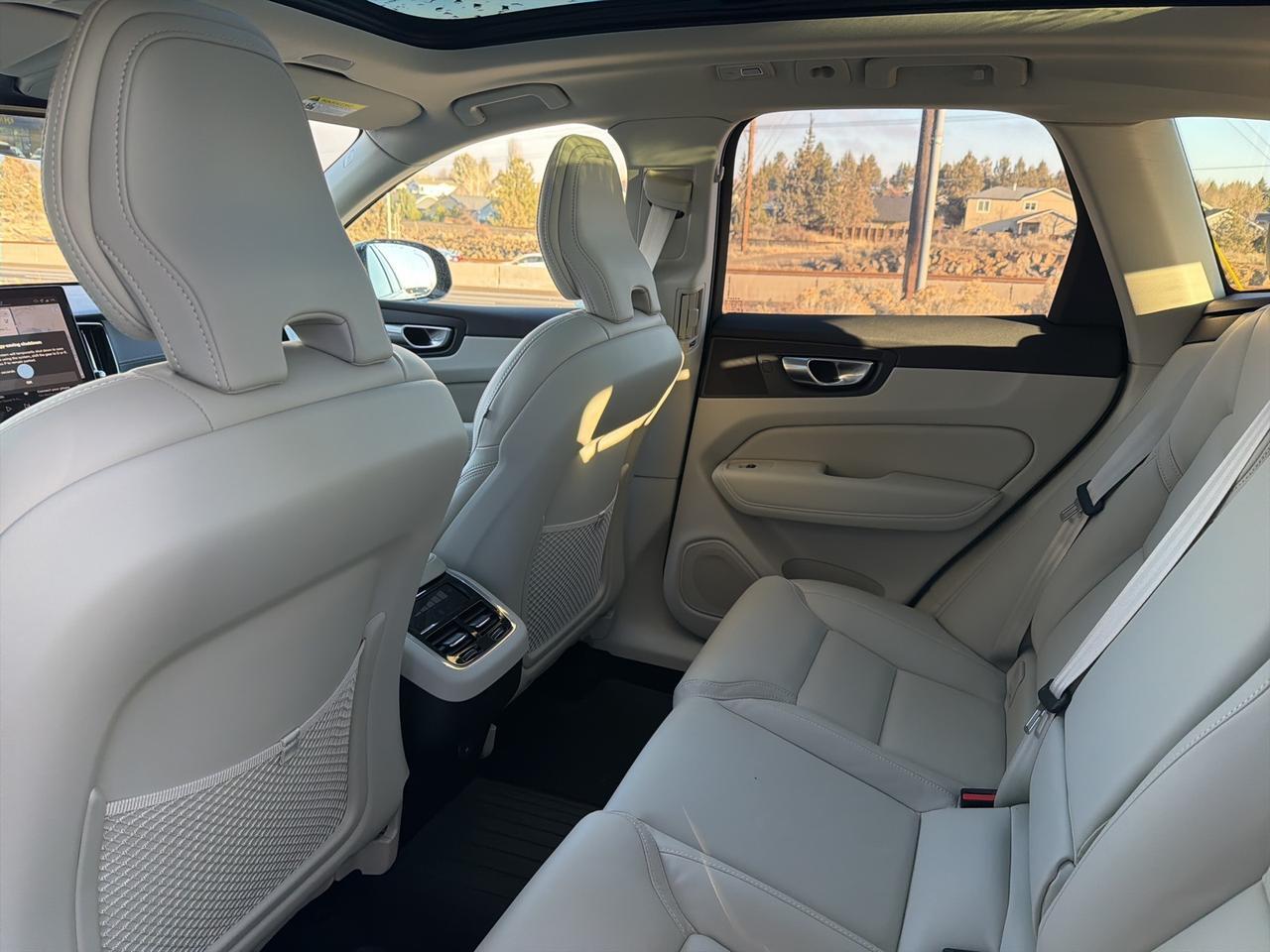 2026 Volvo XC60 B5 Ultra Bend OR