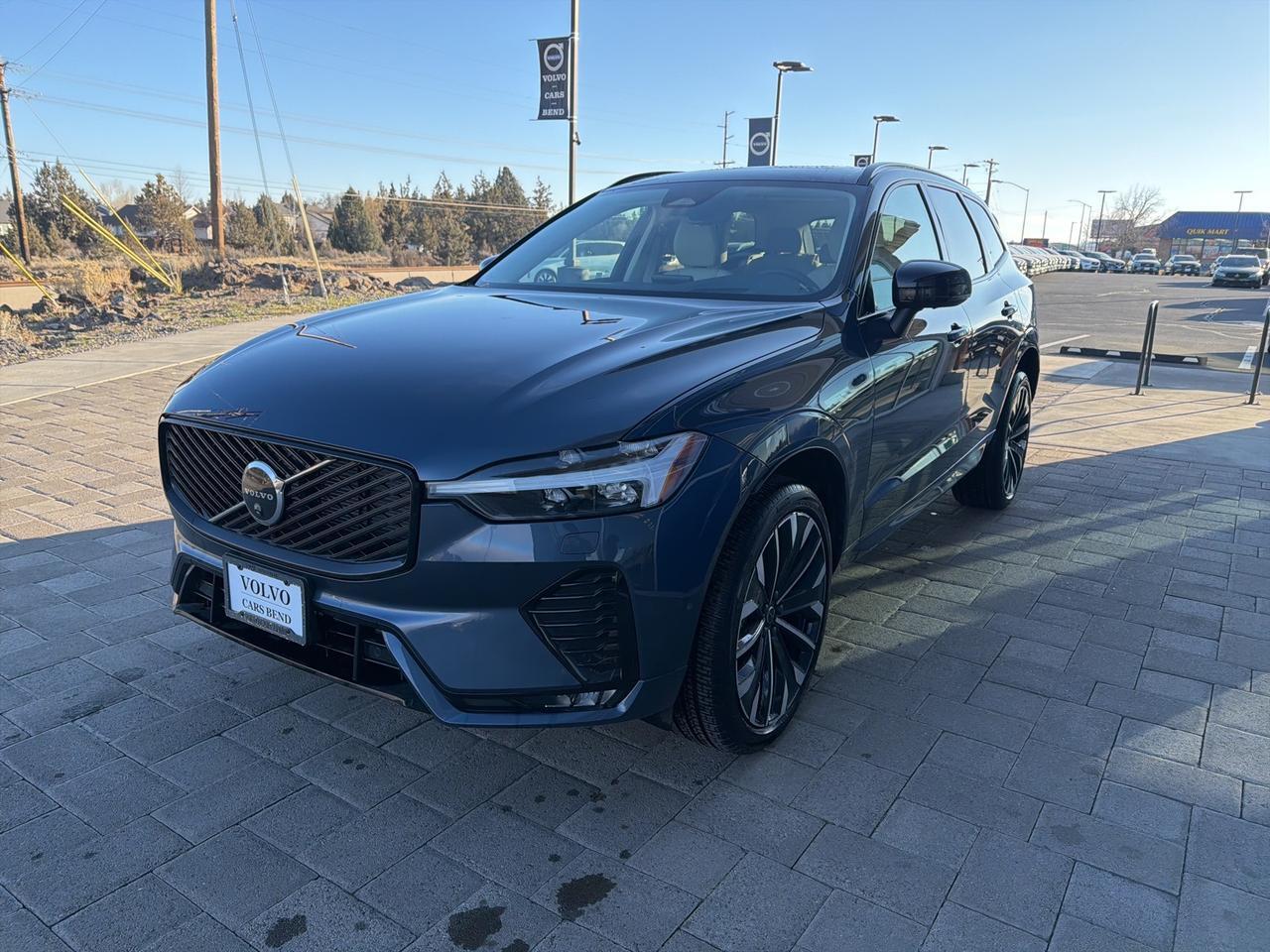 2026 Volvo XC60 B5 Ultra Bend OR
