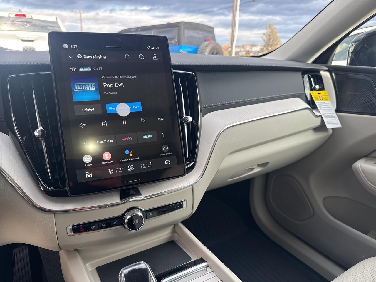 2026 Volvo XC60 B5 Ultra Bend OR