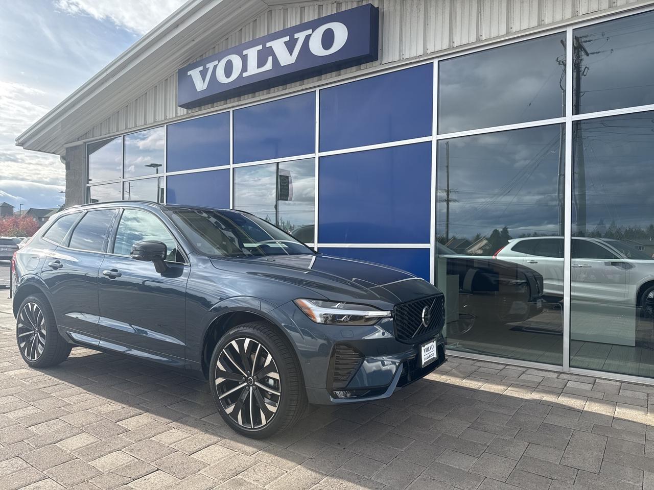 2026 Volvo XC60 B5 Ultra