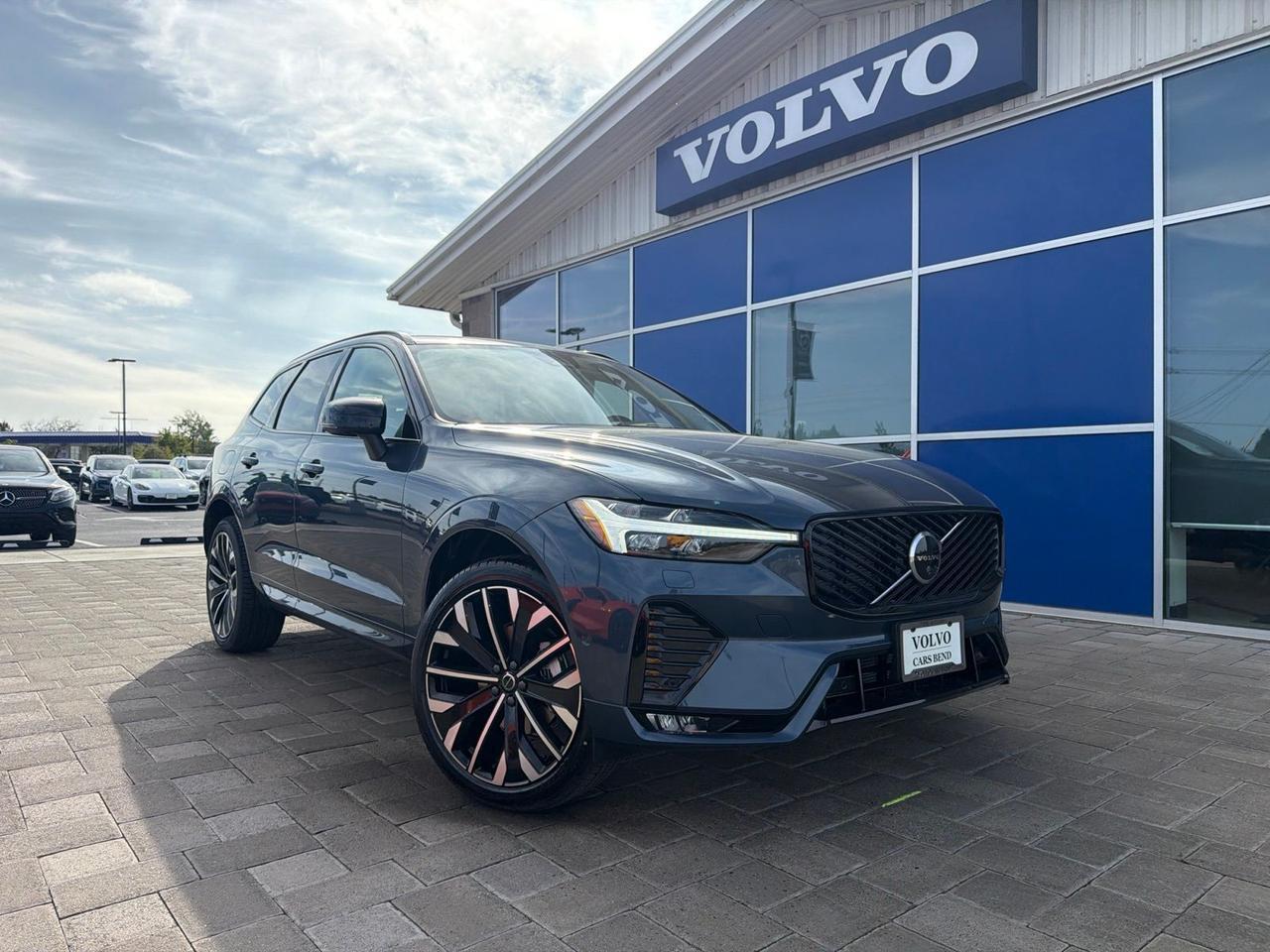 2026 Volvo XC60 B5 Ultra
