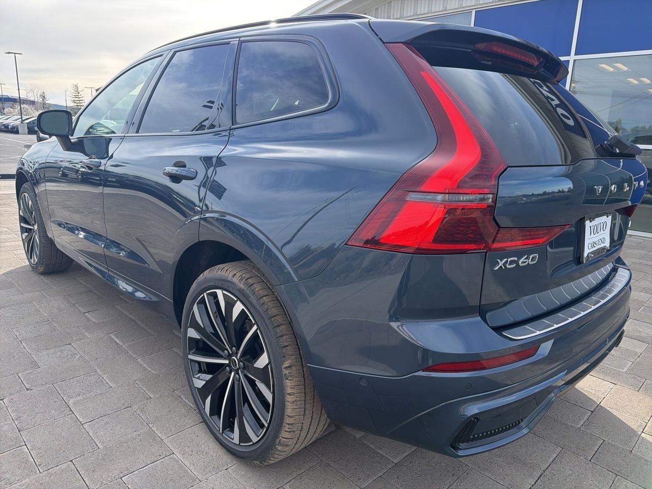 2026 Volvo XC60 B5 Ultra Bend OR