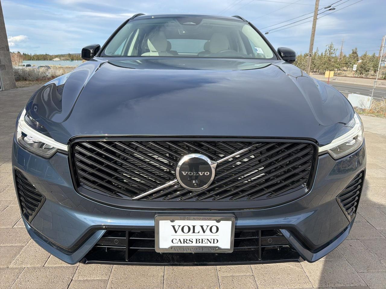 2026 Volvo XC60 B5 Ultra Bend OR