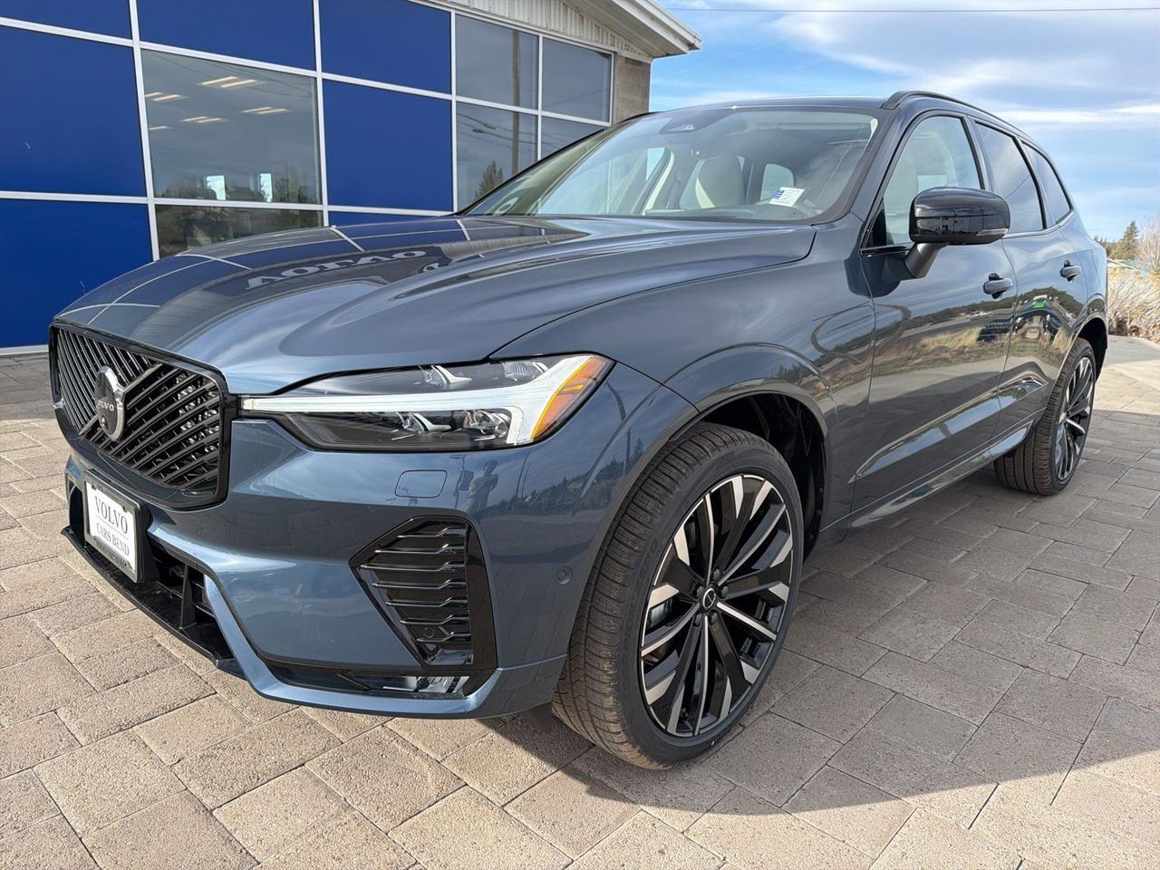 2026 Volvo XC60 B5 Ultra Bend OR