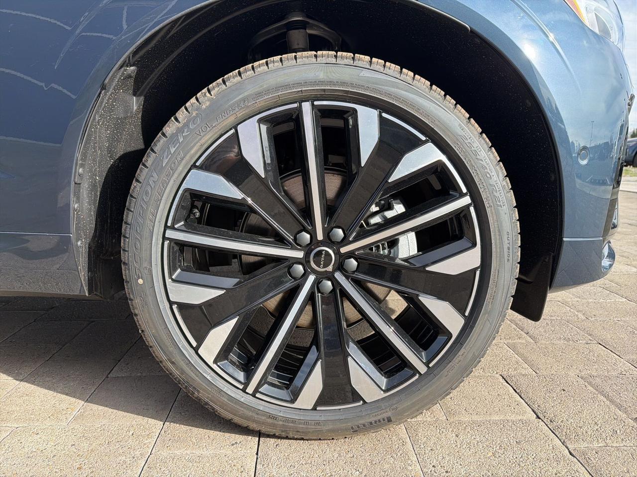 2026 Volvo XC60 B5 Ultra Bend OR